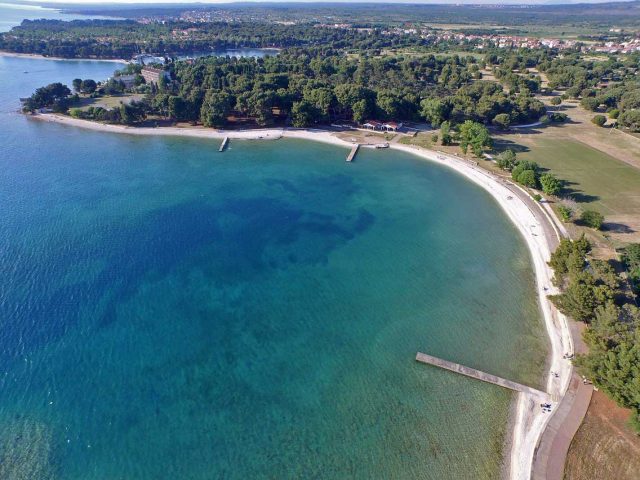 Valbandon Beach