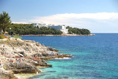 Golden Rocks Beach – Zlatne stijene Pula 2