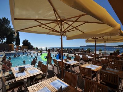 Splendid Golden Rocks Pula Resort 2
