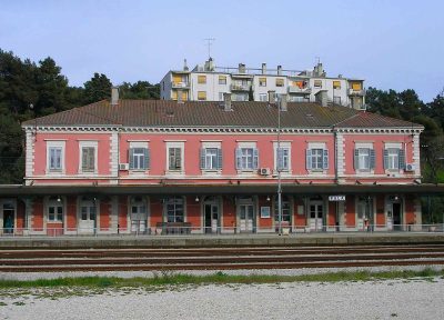Pula Train station 1