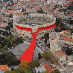 The biggest tie in the world and the Pula Arena 1