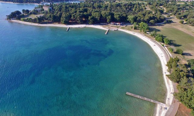 Valbandon Beach