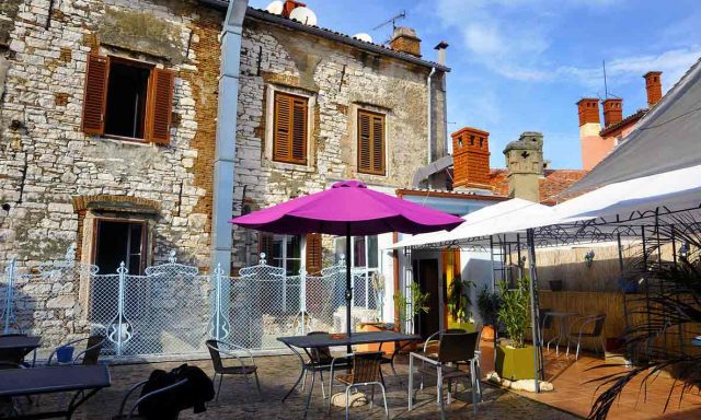 Hostel Riva Pula