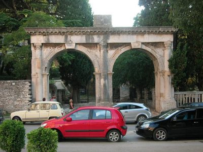 The Twin gates of Pula 3